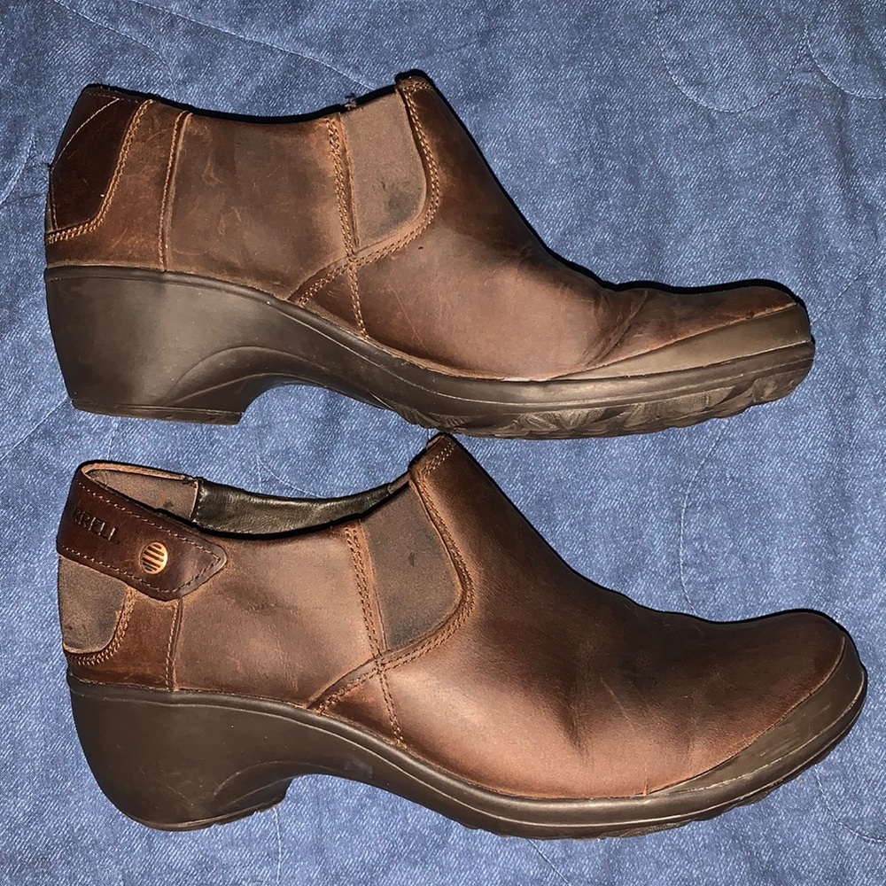 Merrell leather shoes brown size 9.5 women's